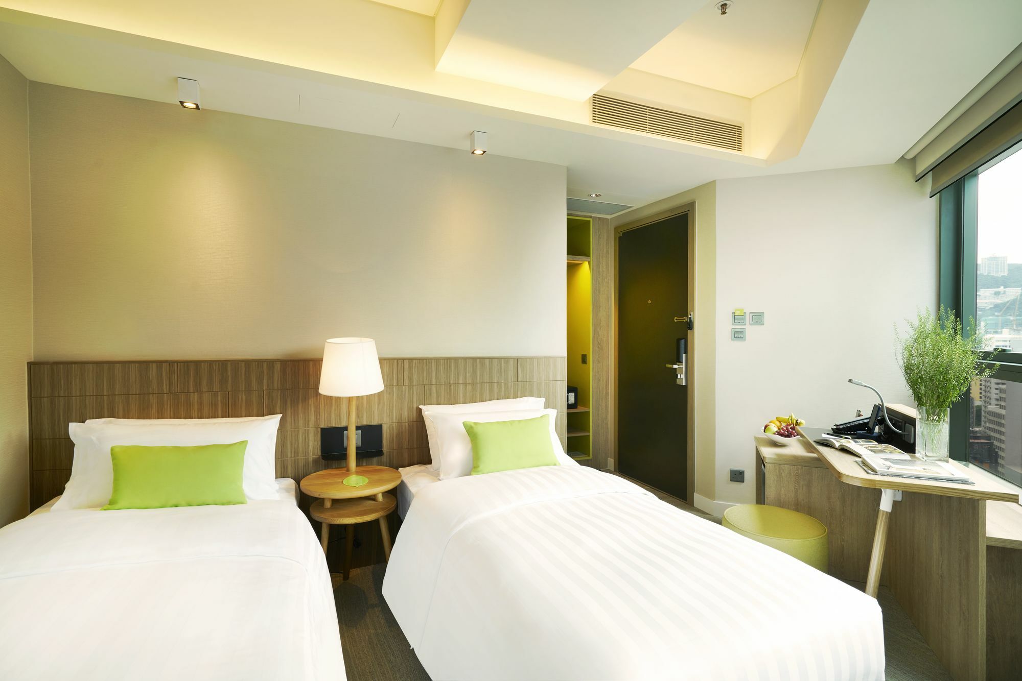 Hotel Ease Access Wan Chai Hong Kong Exterior foto