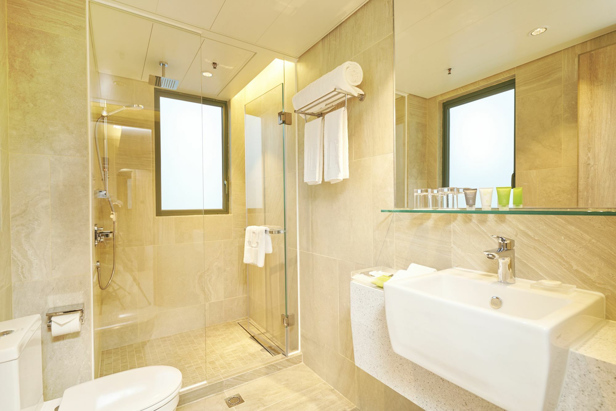 Hotel Ease Access Wan Chai Hong Kong Exterior foto